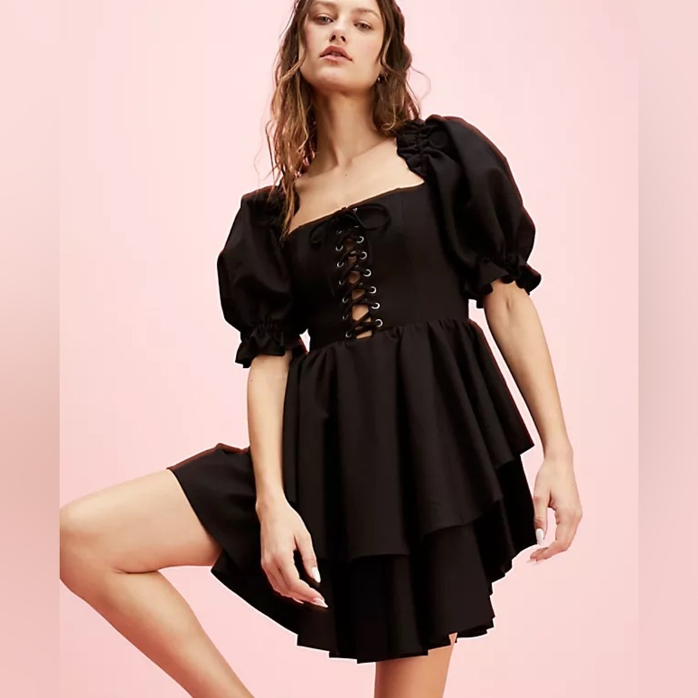 Selkie Lace Up Party Dress EUC 1X